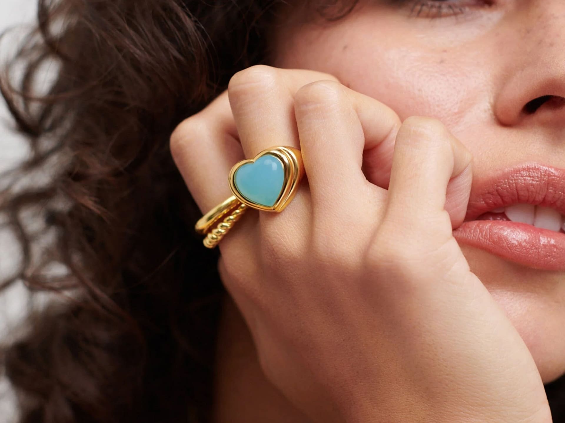 <span class="fst-italic">Unveil</span> Your Sparkle