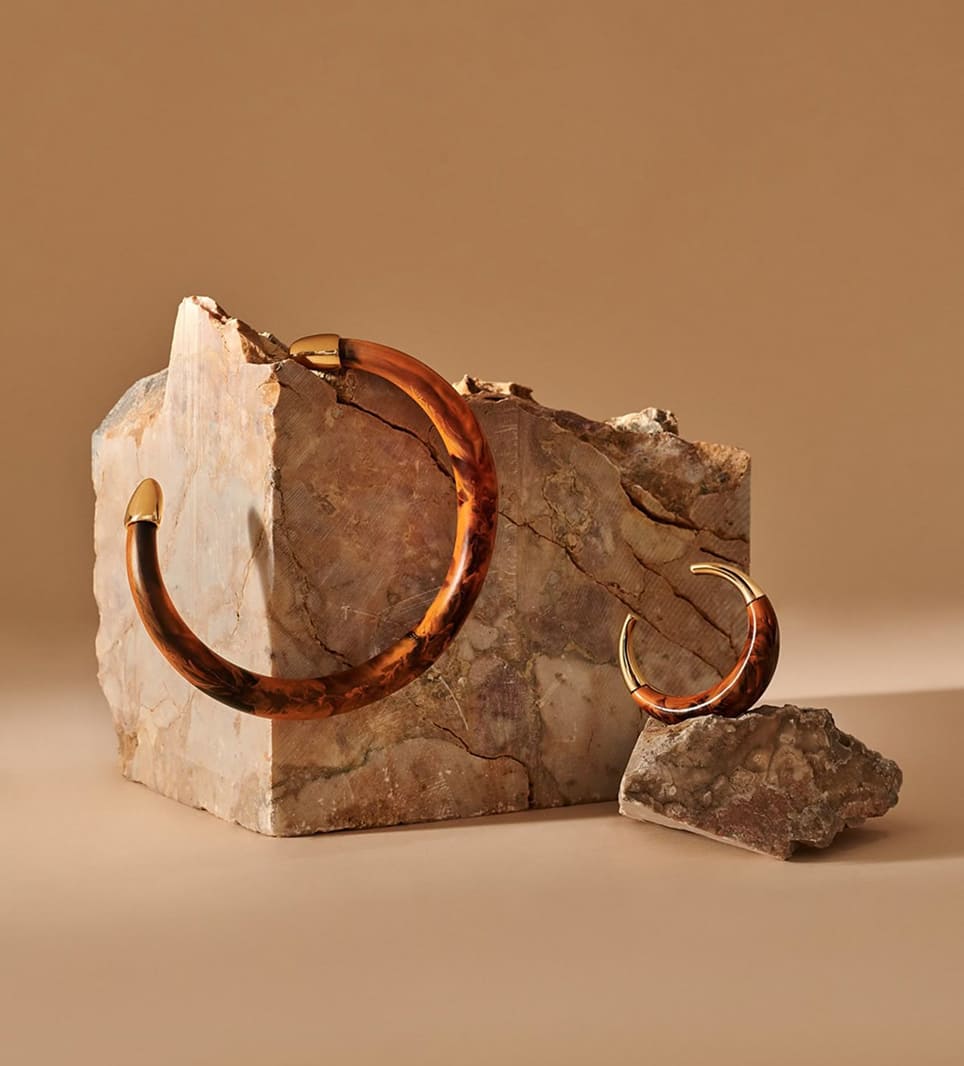 <span class="fst-italic">Unveil</span> Your Sparkle